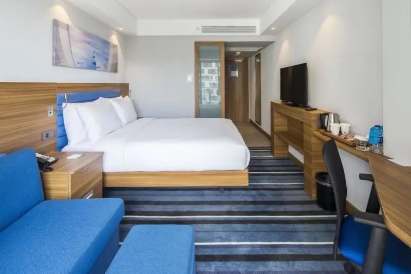HAMPTON BY HILTON ISTANBUL KURTKOY