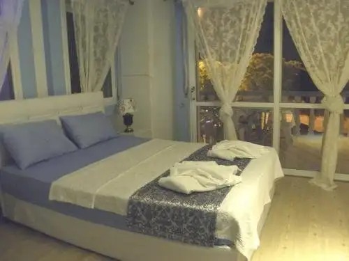 ALACATI SAKIZ EV HOTEL