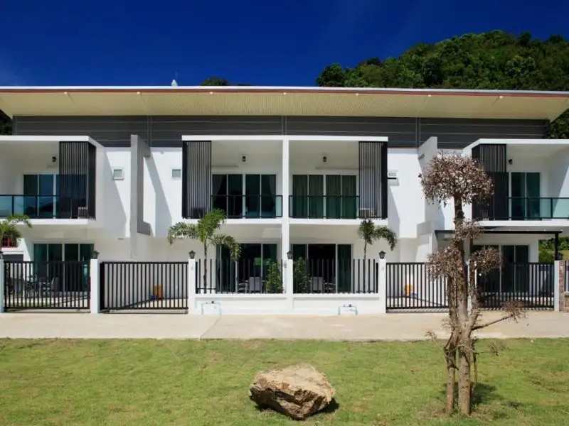 KATA HILL VIEW VILLA
