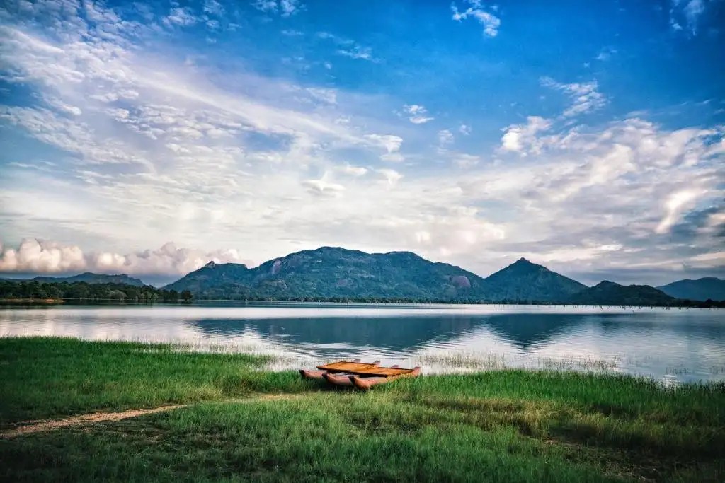 AMAYA LAKE