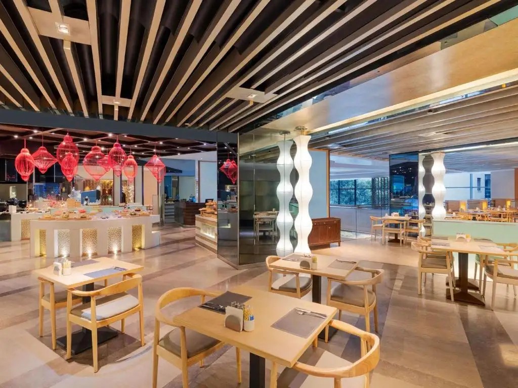 SWISSOTEL GRAND