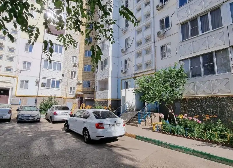 УЮТНЫЙ ДОМ НА УЛИЦЕ КУЛИКОВА 67В