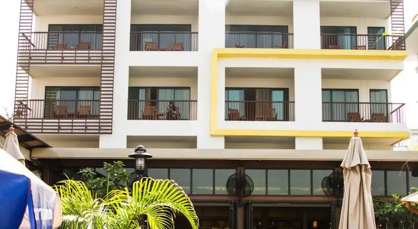 NAVALAI RIVER RESORT