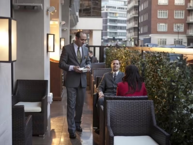 JUMEIRAH CARLTON TOWER