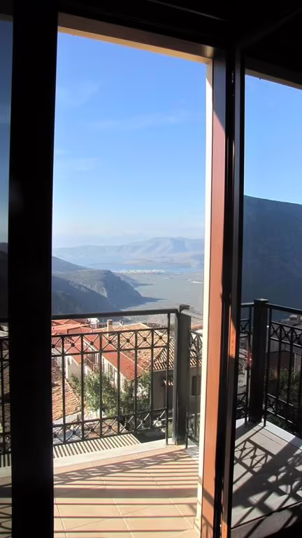 CASTRI