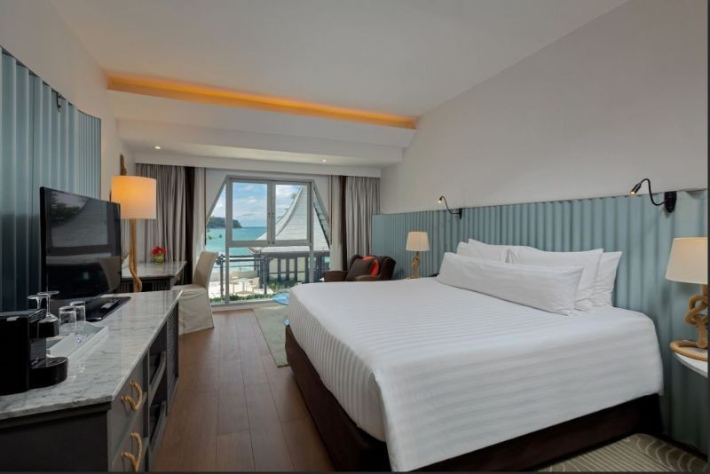 deluxe sea view no balcony