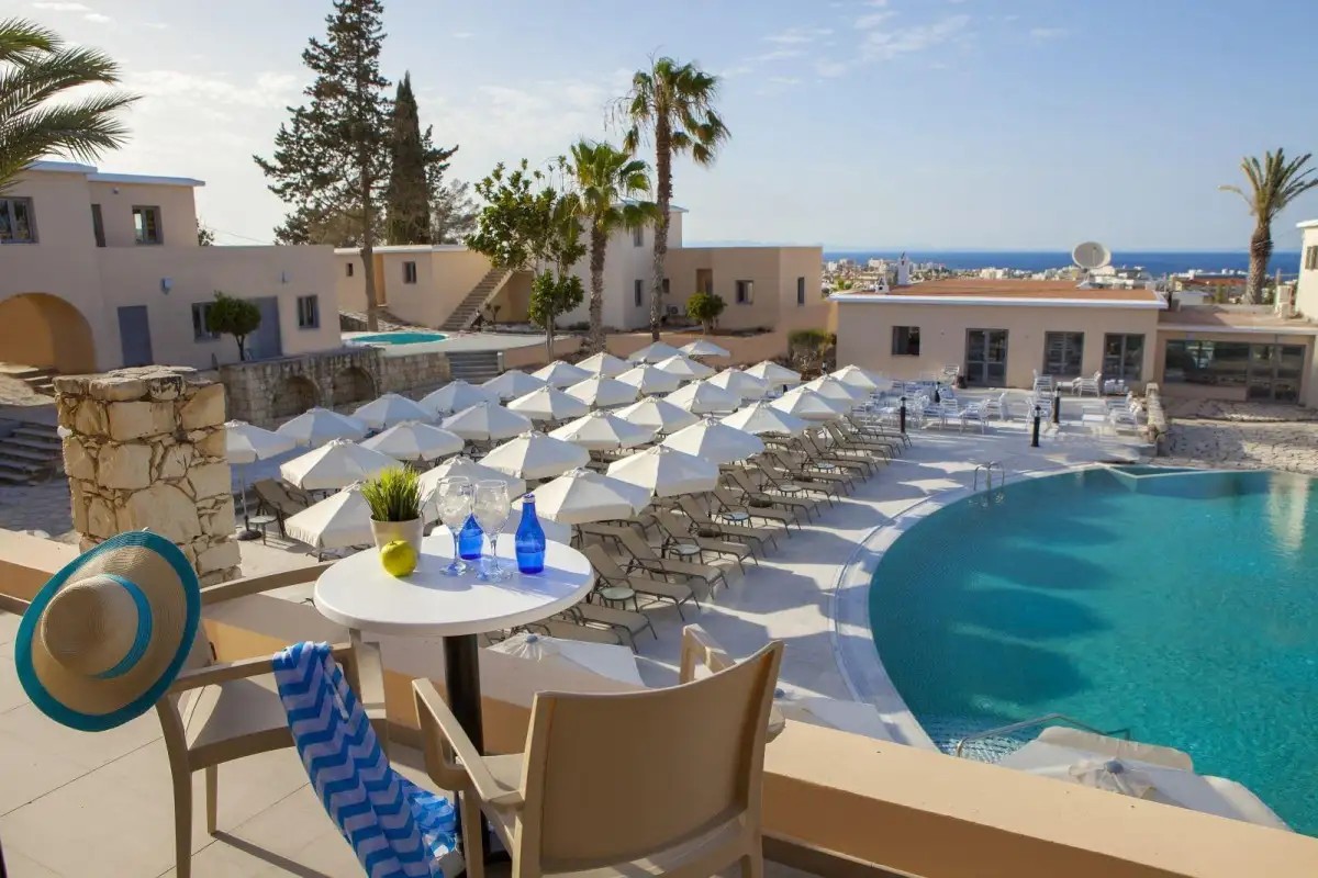 LOUIS ST. ELIAS RESORT