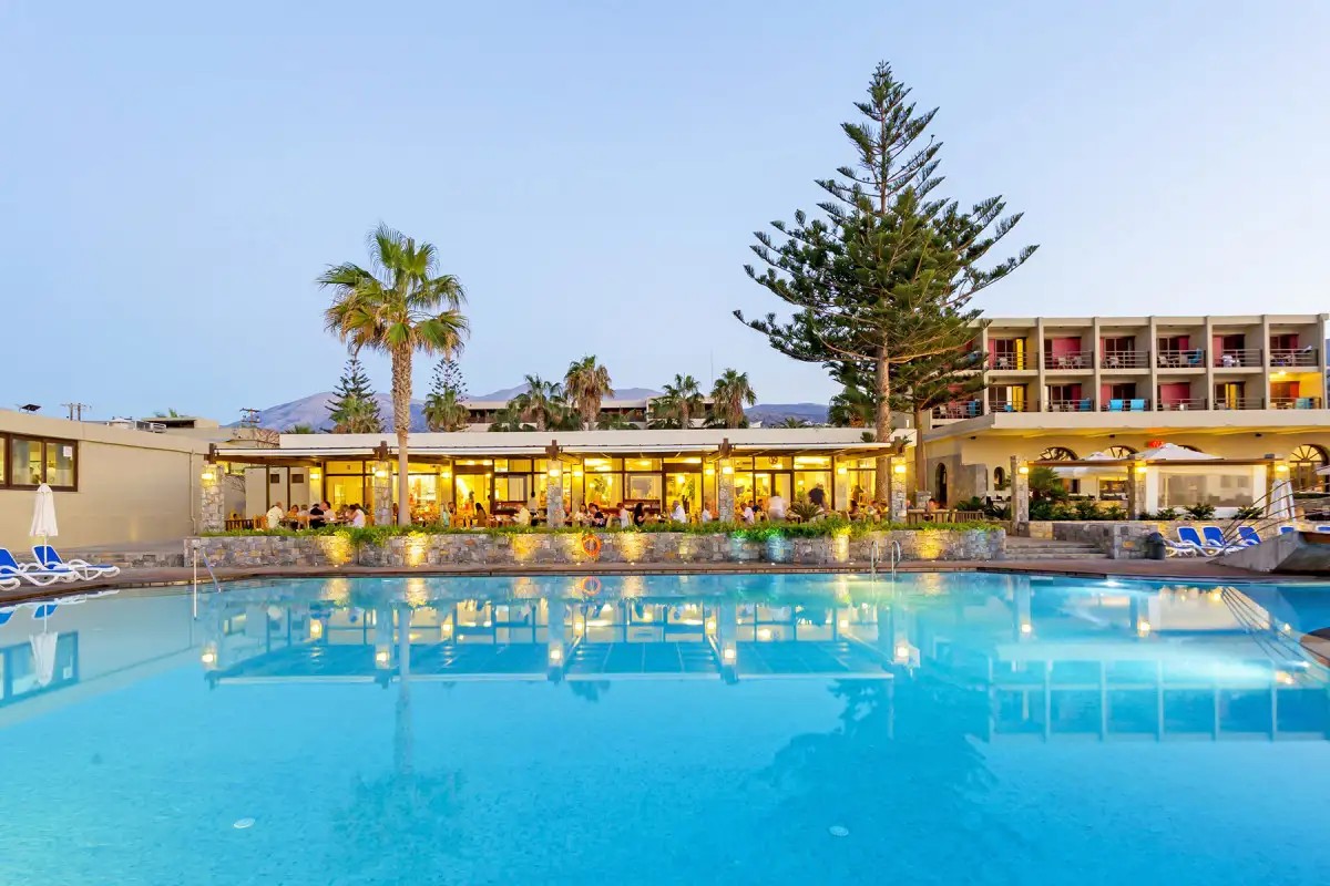 DESSOLE MALIA BEACH