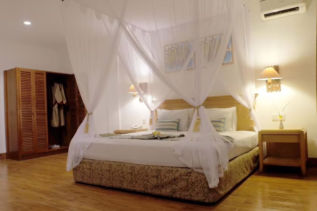 SEMINYAK PARADISO HOTEL