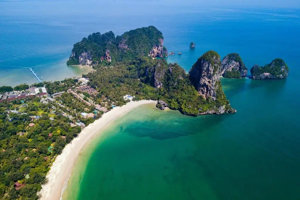 RAILAY VILLAGE RESORT & SPA