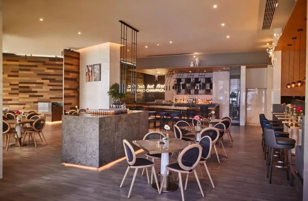 MEDIA ONE HOTEL