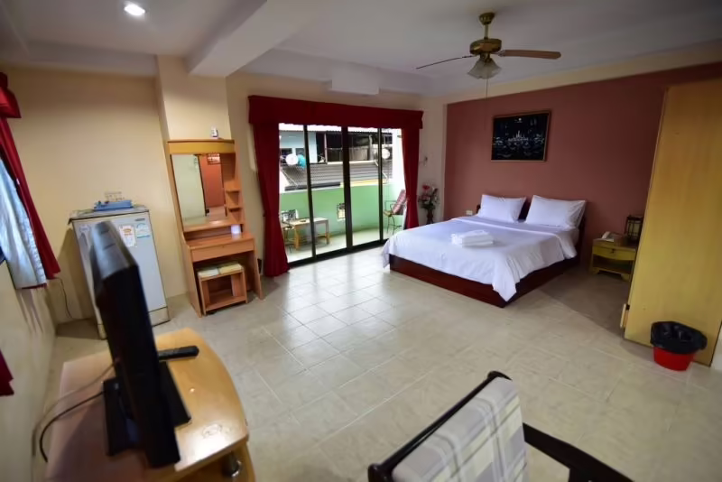 OYO 75381 BILLABONG HOTEL