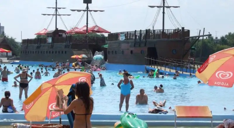 HUNGUEST HOTEL AQUA-SOL