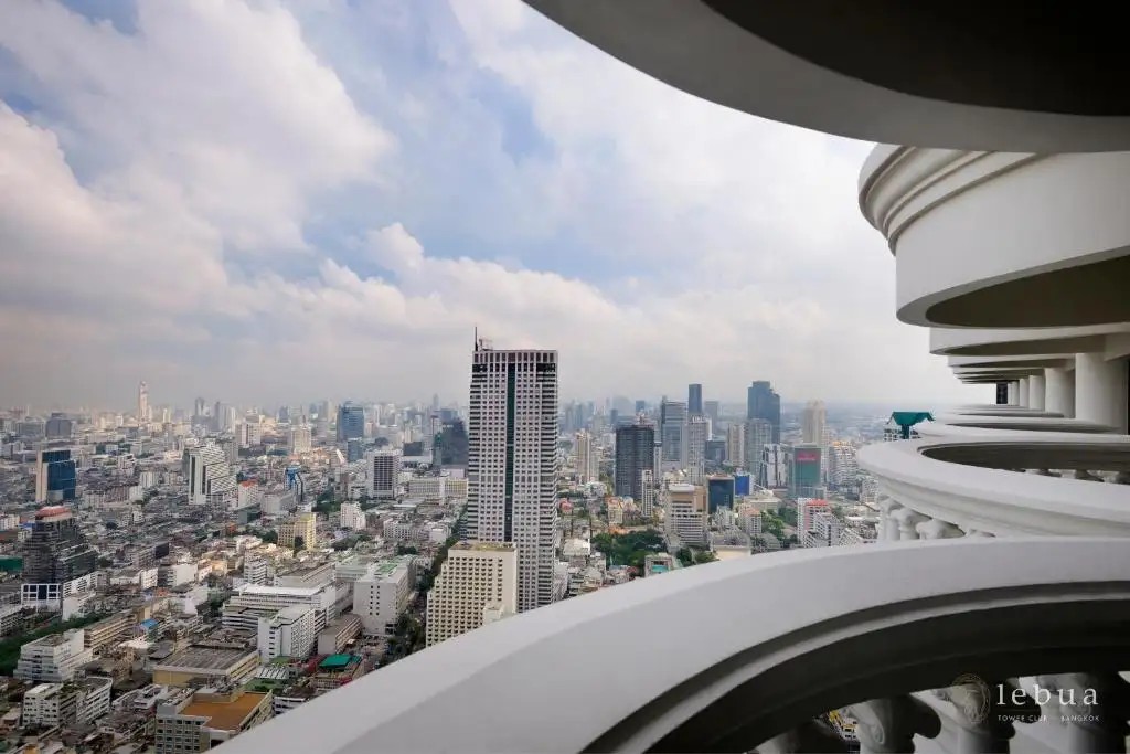 TOWER CLUB AT LEBUA