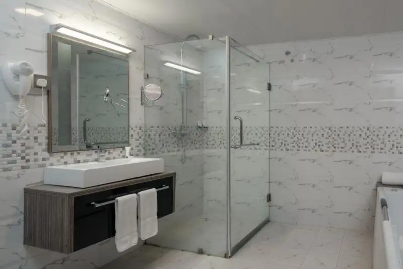 GOLDEN TULIP DAR ES SALAAM CITY CENTER HOTEL