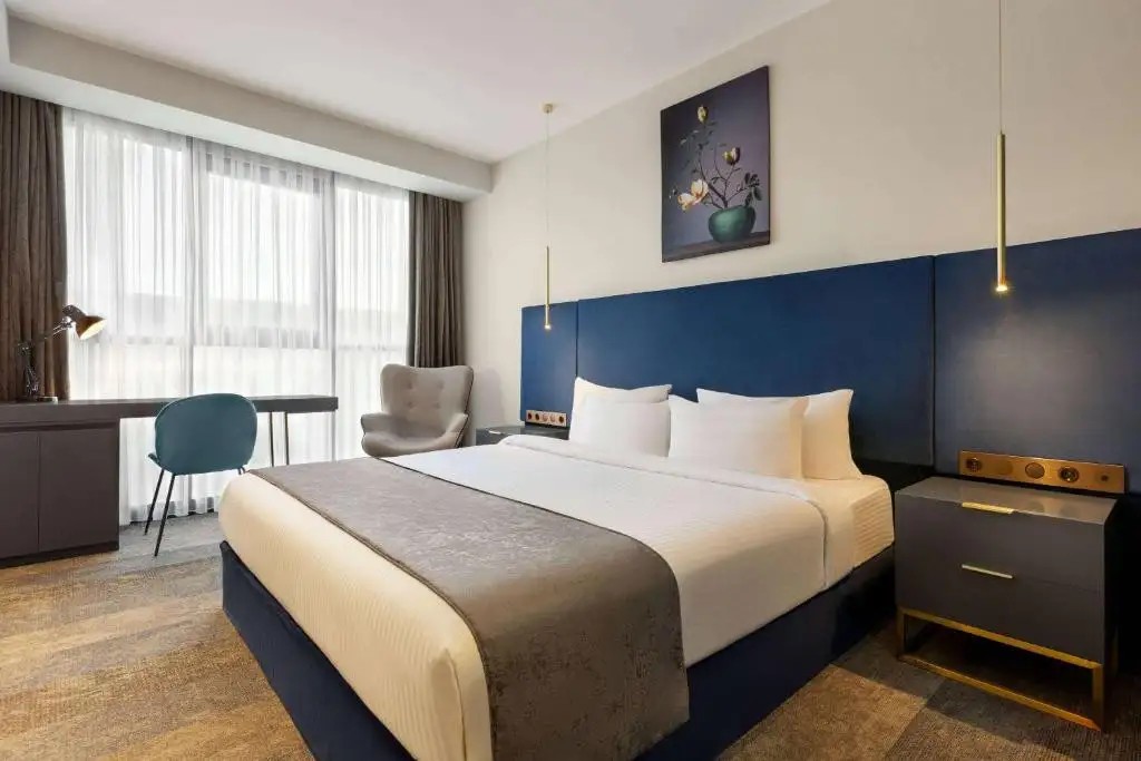 RAMADA BY WYNDHAM TBILISI OLD CITY
