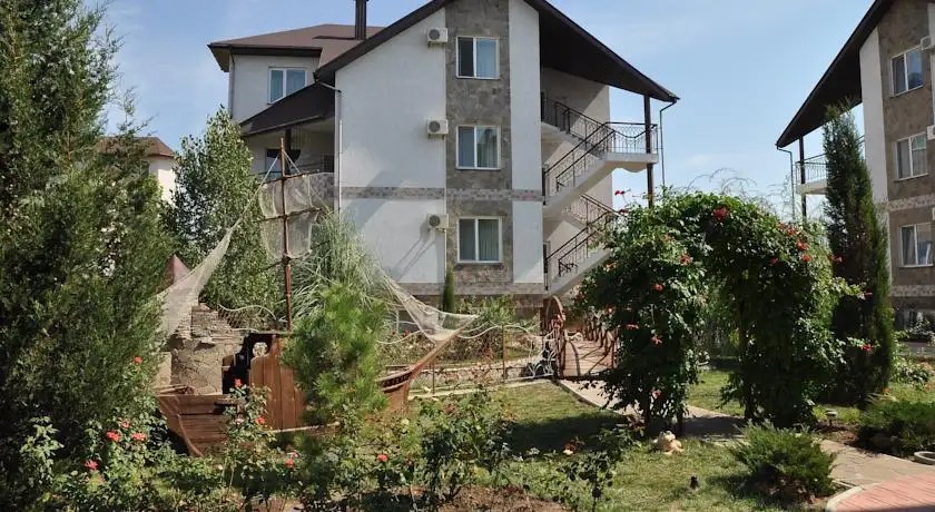 ЛИГА КЛУБ