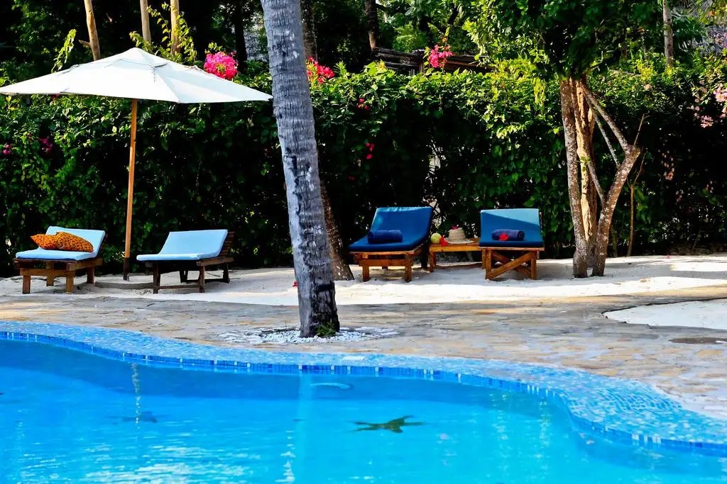 SAMAKI LODGE