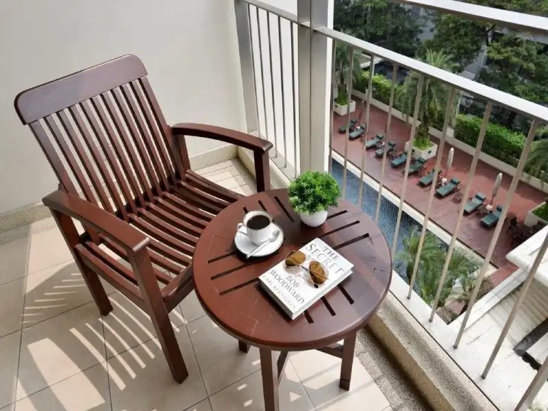 CENTRE POINT SUKHUMVIT THONG LO