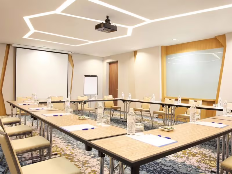 HOLIDAY INN EXPRESS BARUNA BALI