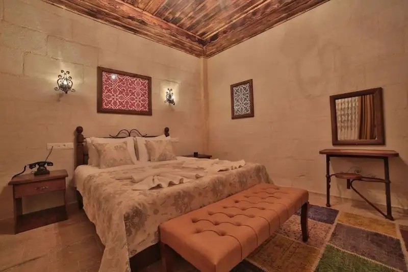 CARAVANSERAI INN HOTEL