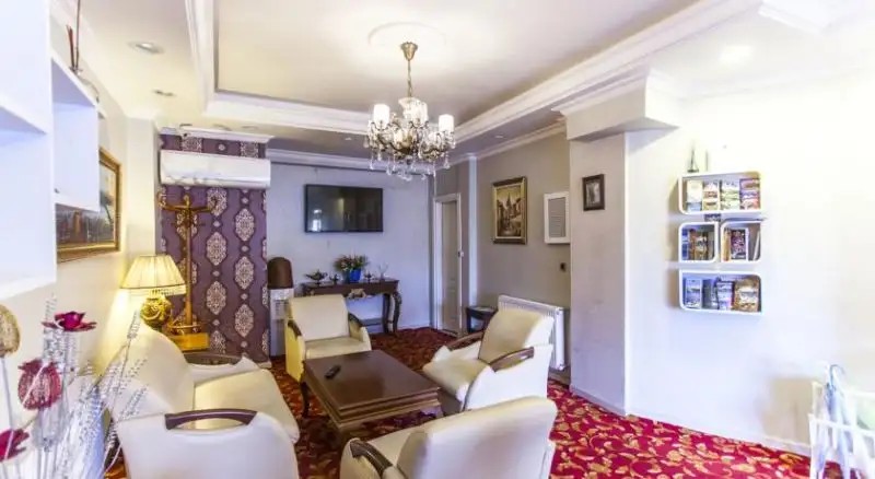 PERA LIFE HOTEL