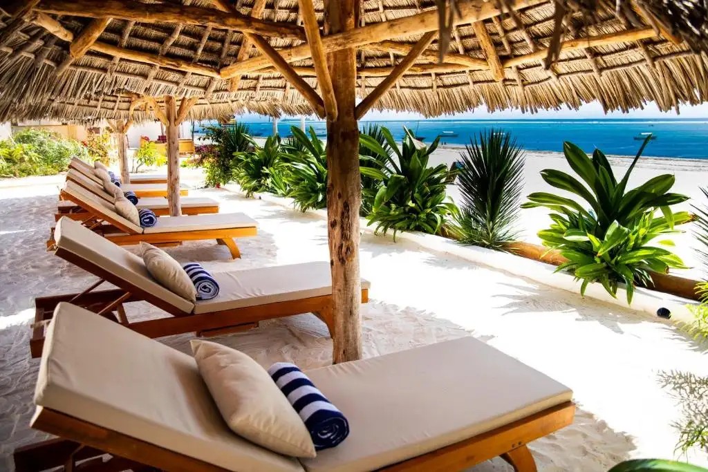 ALLADIN BEACH HOTEL & SPA