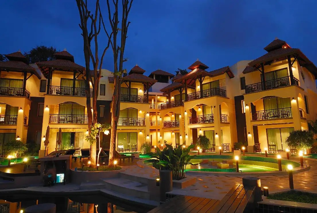 LONG BEACH GARDEN HOTEL AND PAVILION