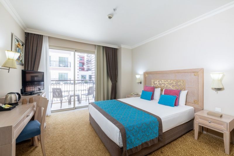 family land view with bunkbed