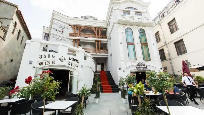 KING GORGASALI HOTEL