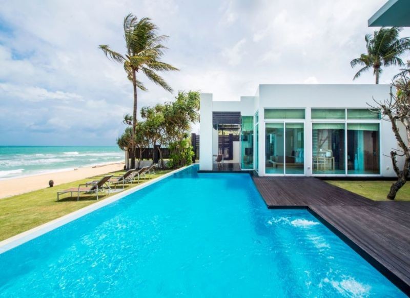 3 bedroom beachfront villa