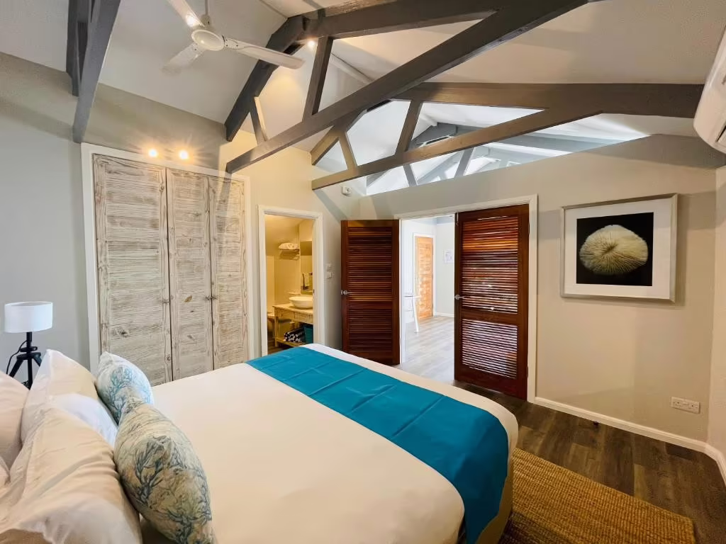 LE NAUTIQUE LUXURY BEACHFRONT APARTMENTS