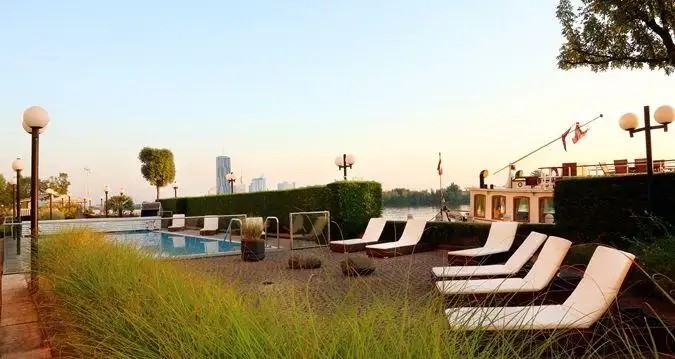 HILTON VIENNA DANUBE WATERFRONT HOTEL