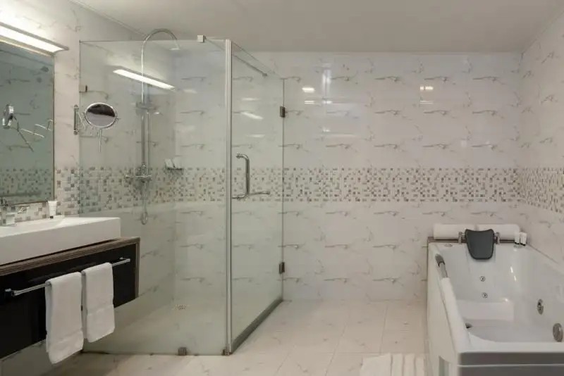 GOLDEN TULIP DAR ES SALAAM CITY CENTER HOTEL