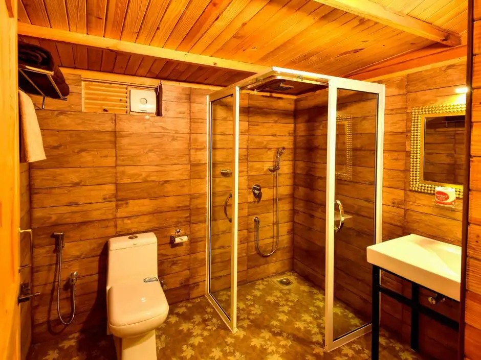 MAJESTIC ECO COMFORTS