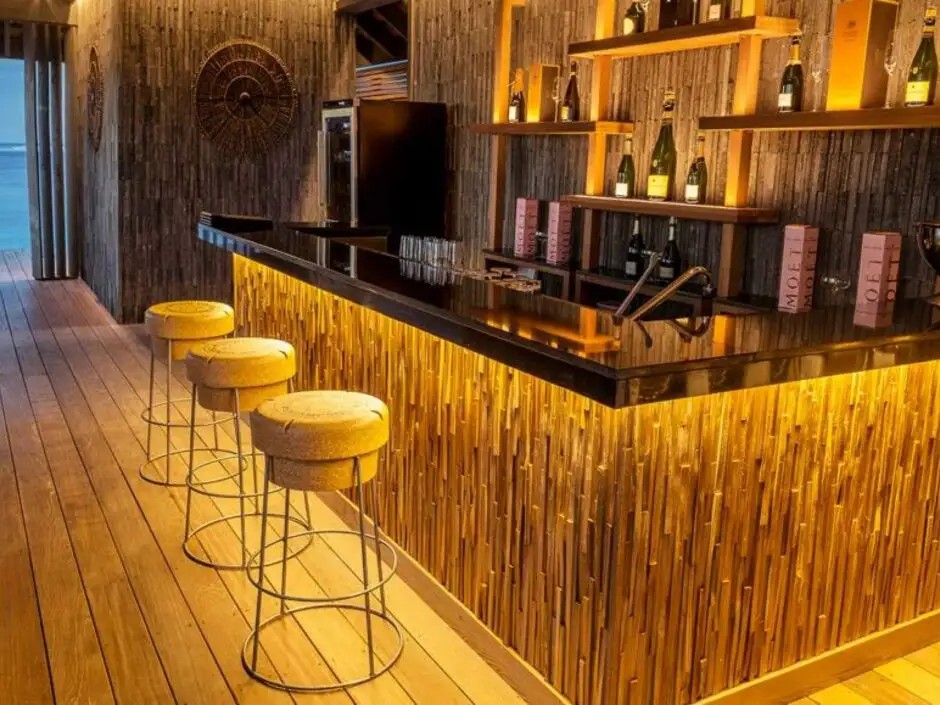 HURAWALHI ISLAND RESORT