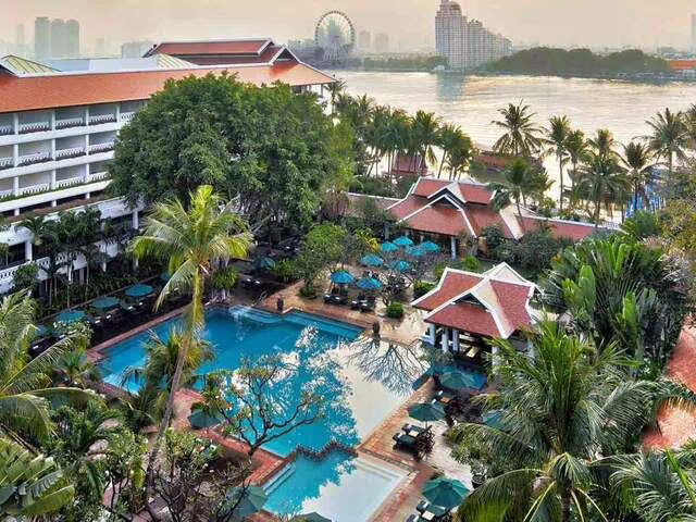 ANANTARA BANGKOK RIVERSIDE RESORT & SPA