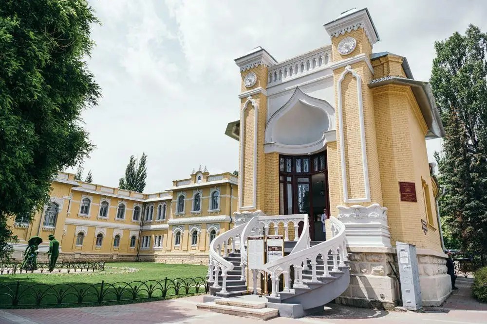 ГЛАВНЫЕ НАРЗАННЫЕ ВАННЫ