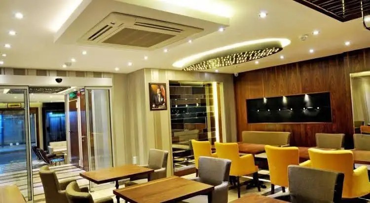 AVIN HOTEL