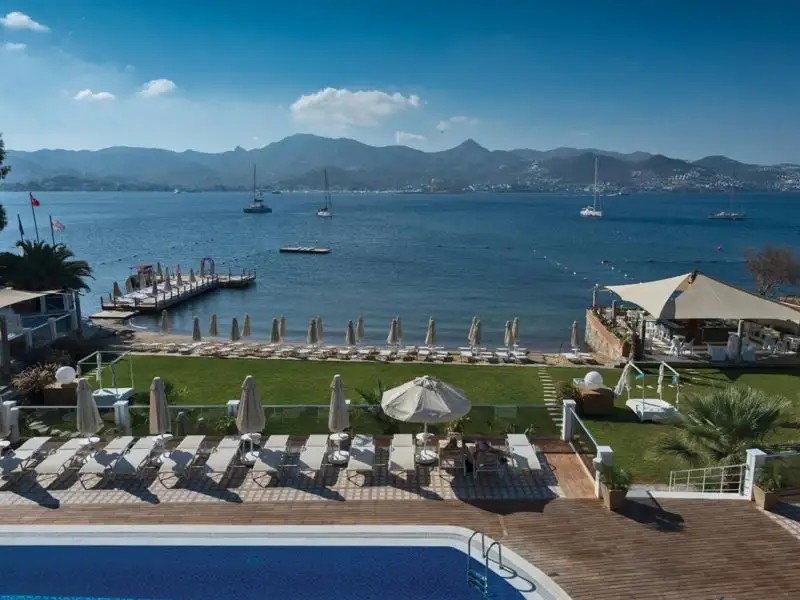 AVANTGARDE YALIKAVAK