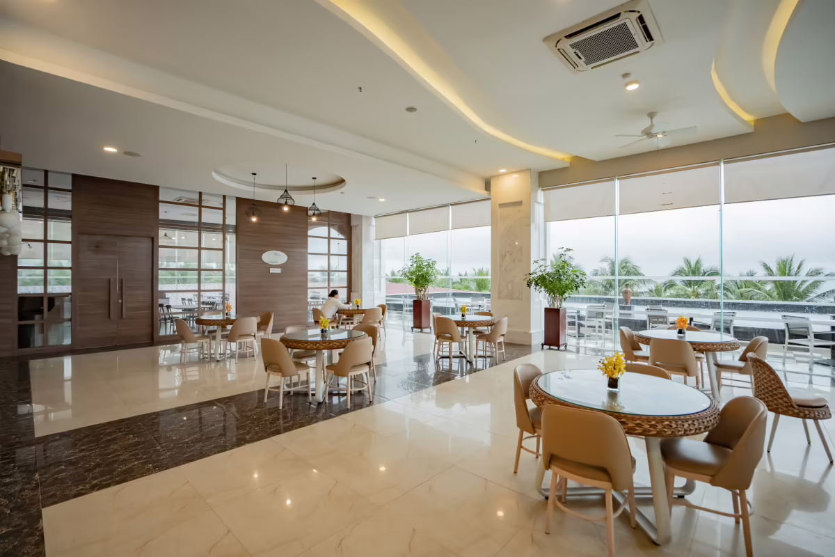 SWANDOR HOTELS & RESORTS CAM RANH