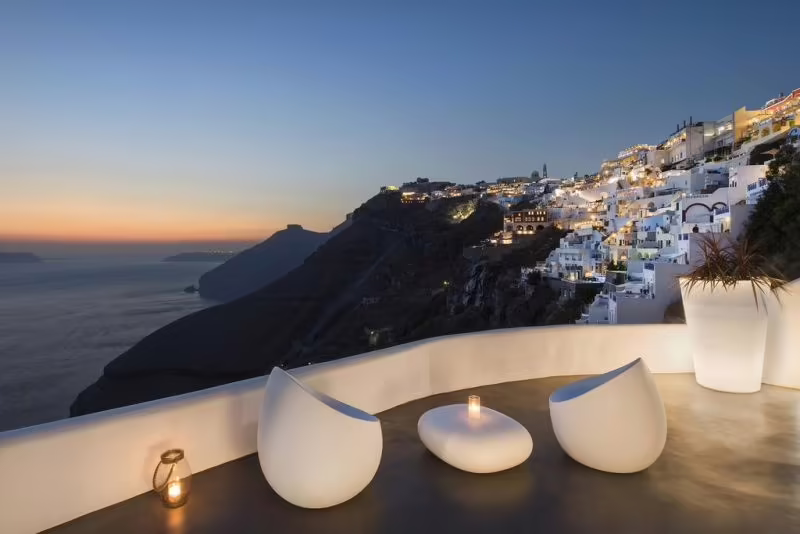 ATHINA LUXURY SUITES