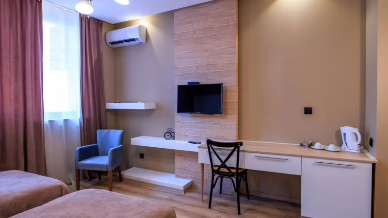 GEORGIAN HOLIDAY HOTEL