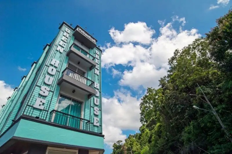 GREEN HOUSE HOTEL