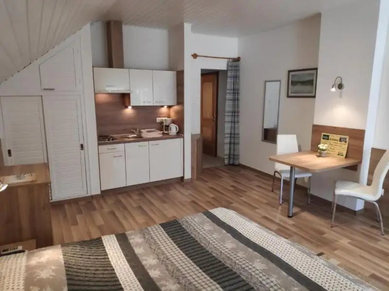 KLARA VILLA APARTMAN HEVIZ