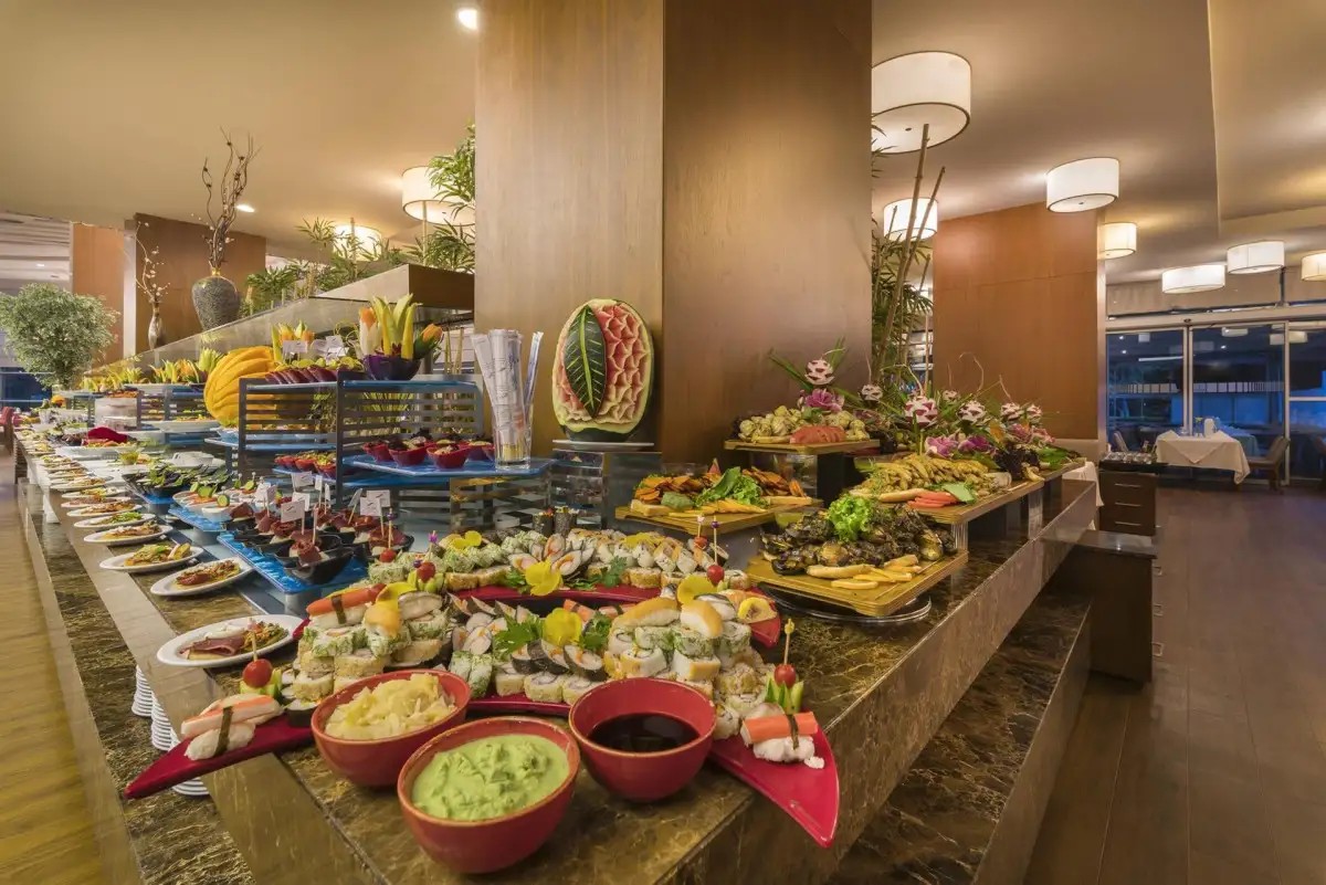 CONCORDE DE LUXE RESORT