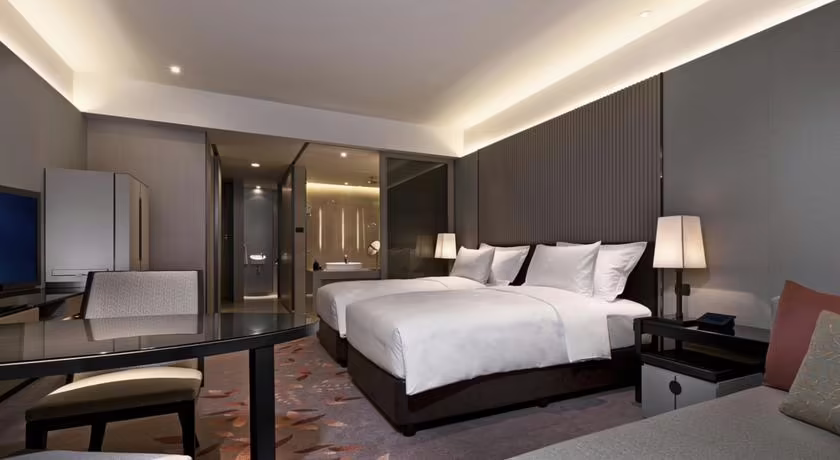 THE OKURA PRESTIGE
