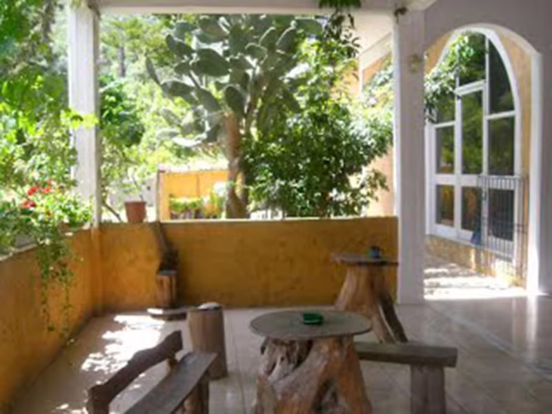 LA CITE FAMILY HOTEL & APARTMENTS