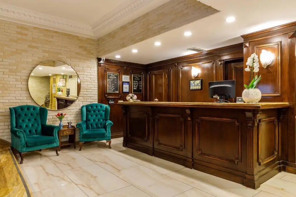 GOLDEN CROWN HOTEL SULTANAHMET