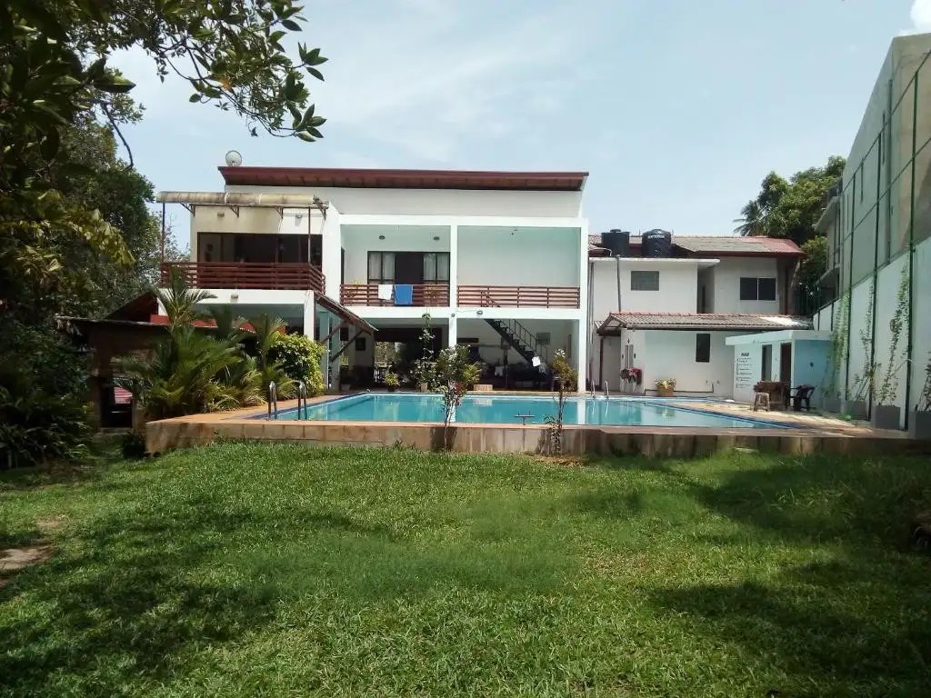 THE MANGROVE CAVE HOTEL